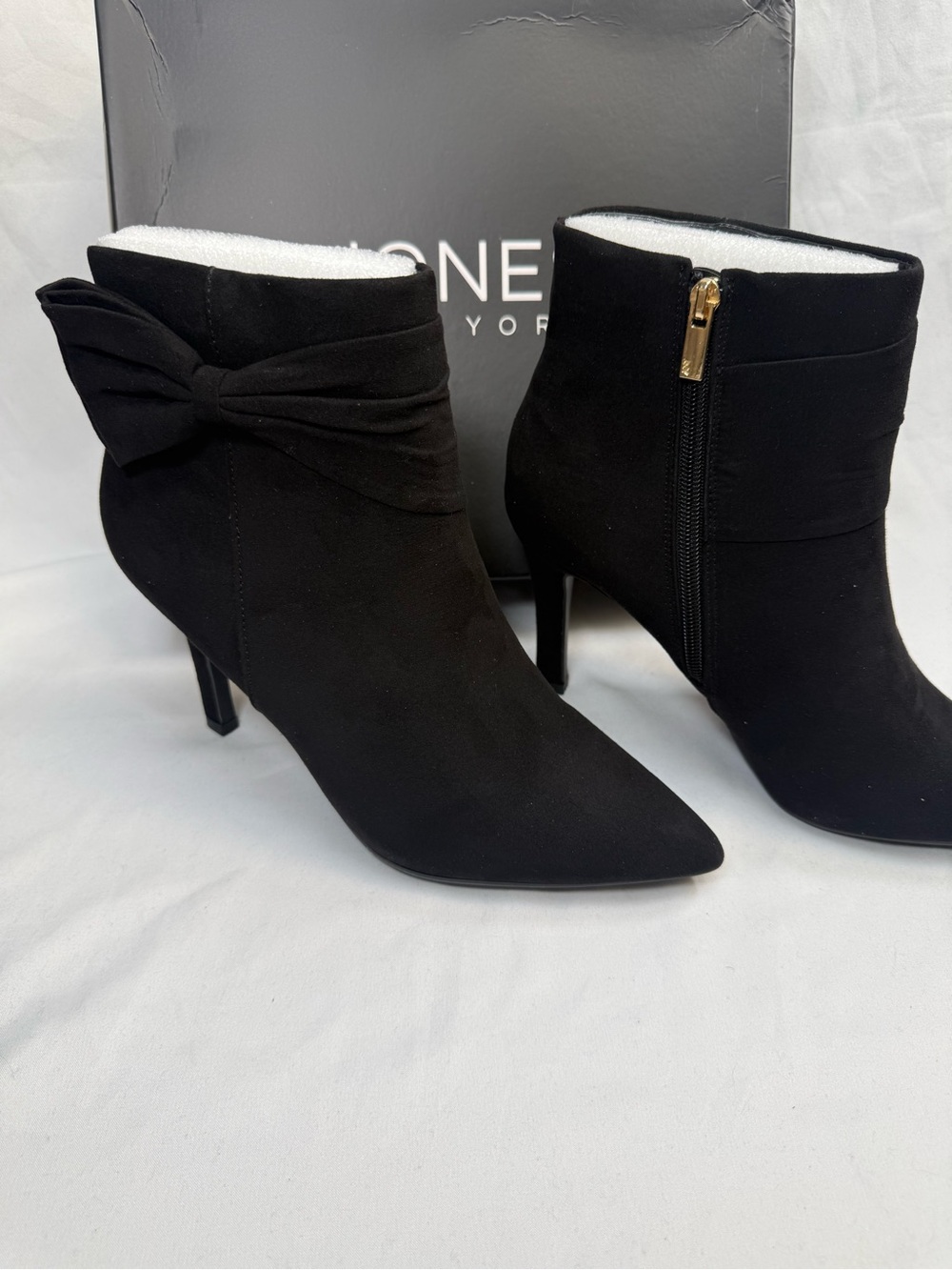 NEW Jones New York Womens Black Ankle Booties Size 9.5 Retail $89 with box